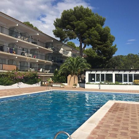Bertur Cala Llevado Apartman Tossa de Mar Kültér fotó
