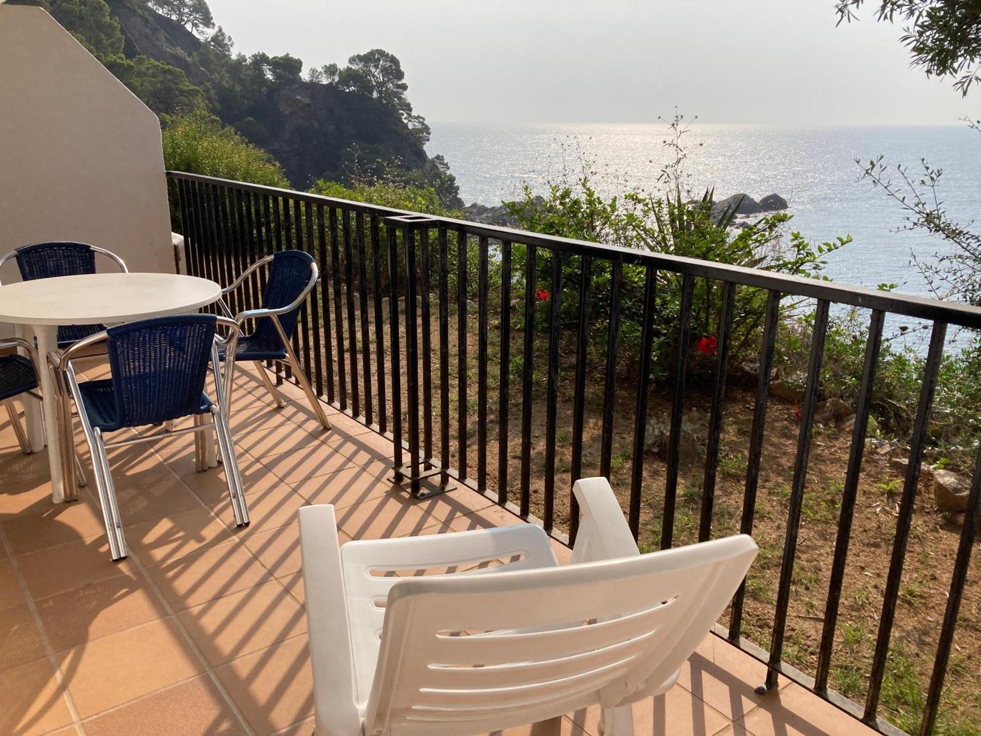 Bertur Cala Llevado Apartman Tossa de Mar Kültér fotó