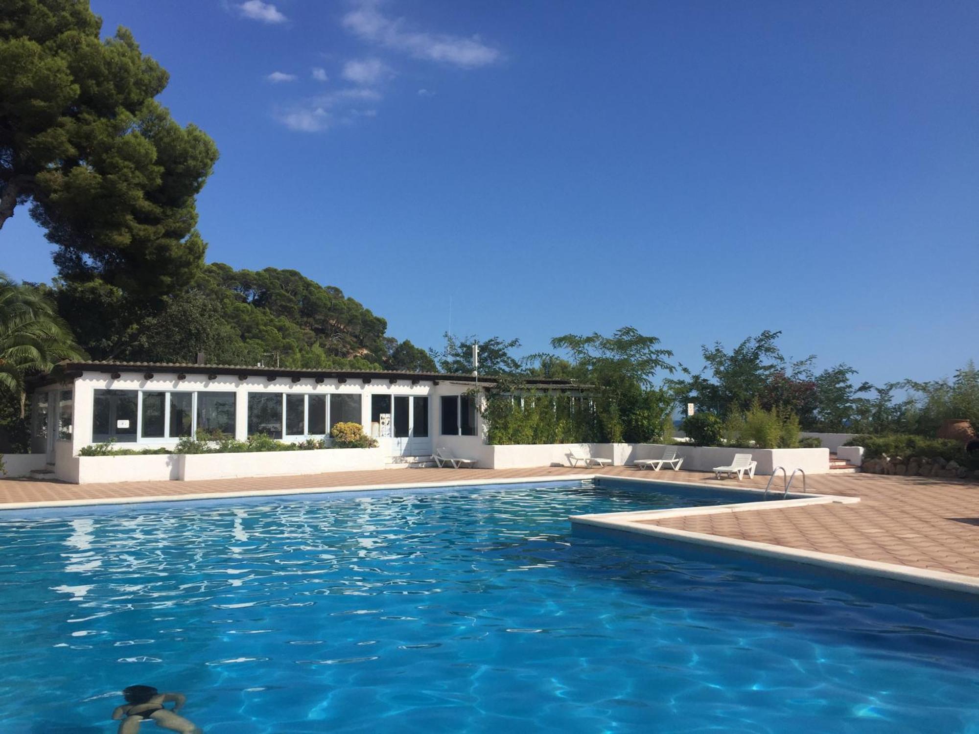 Bertur Cala Llevado Apartman Tossa de Mar Kültér fotó