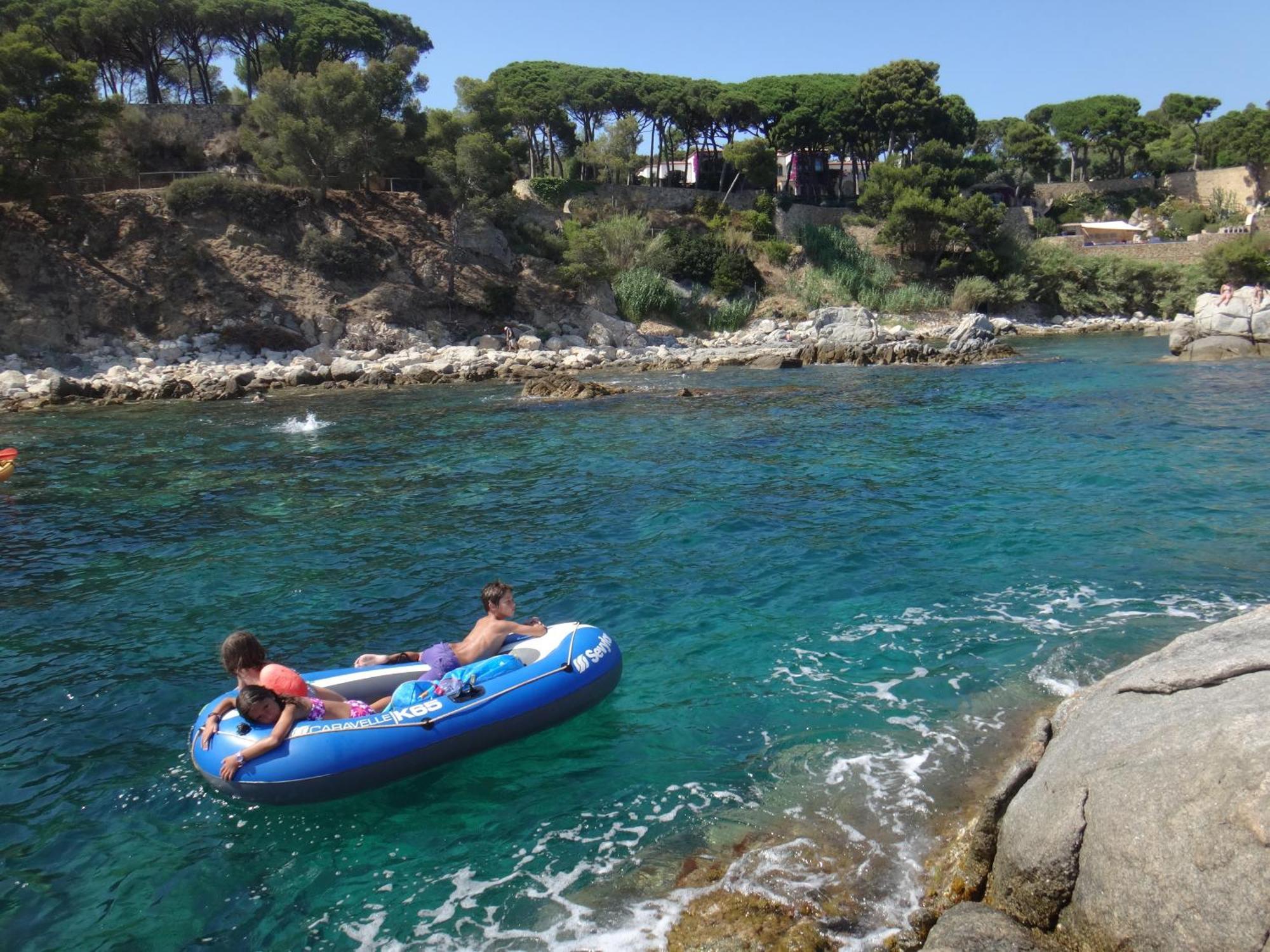 Bertur Cala Llevado Apartman Tossa de Mar Kültér fotó